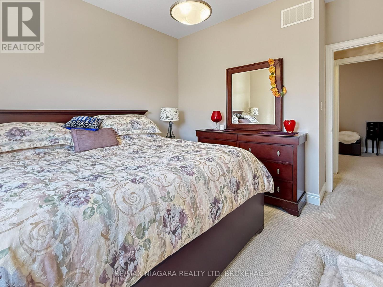 1041 MEADOWOOD STREET - 14