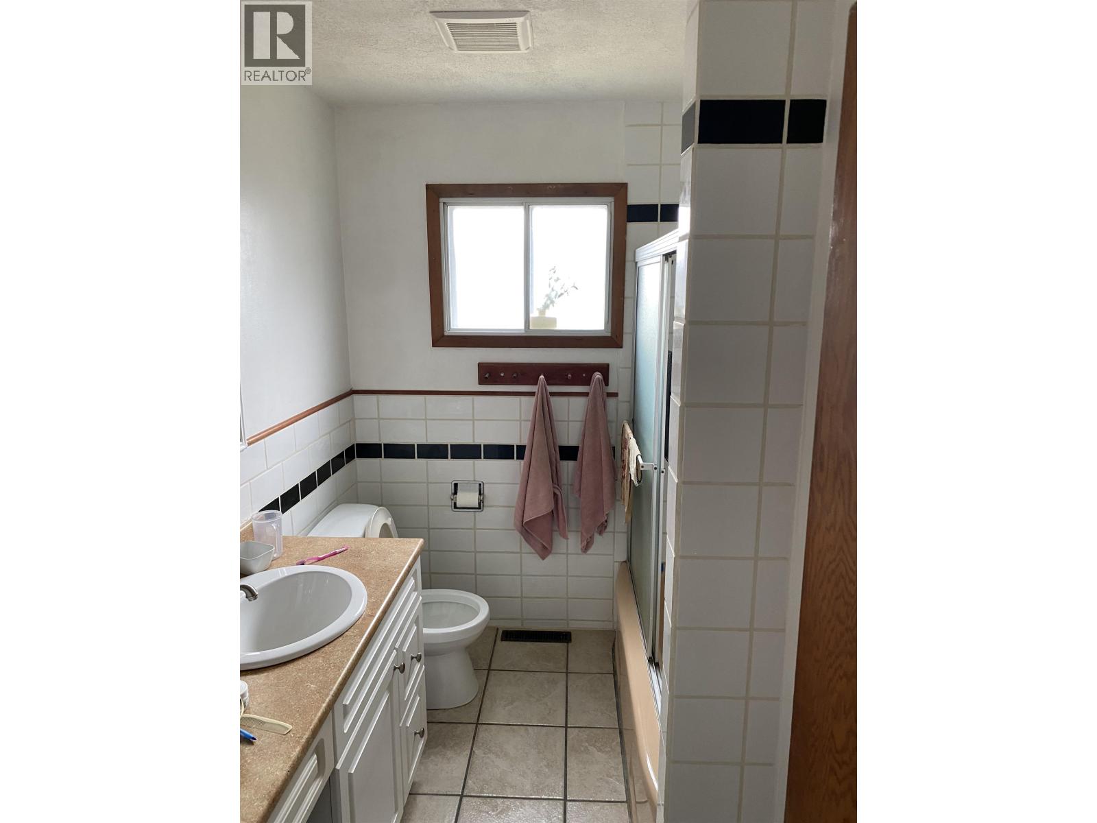 1836 W 2ND AVENUE - 11