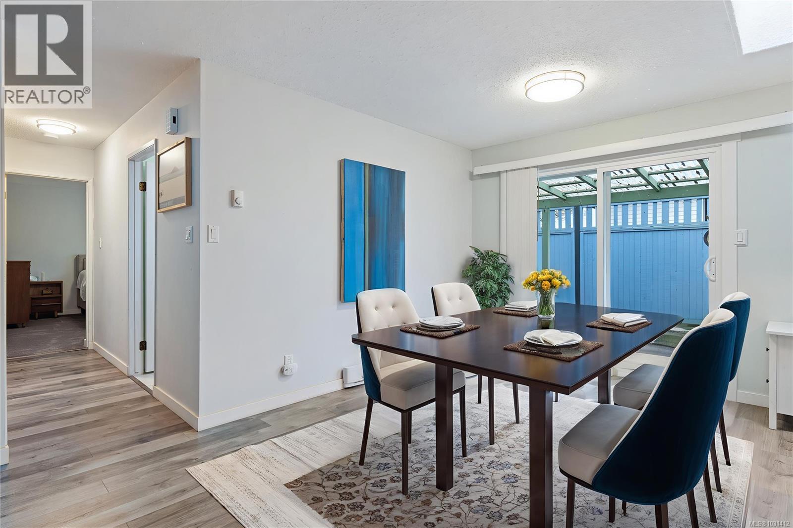 260 Pym St S, Parksville