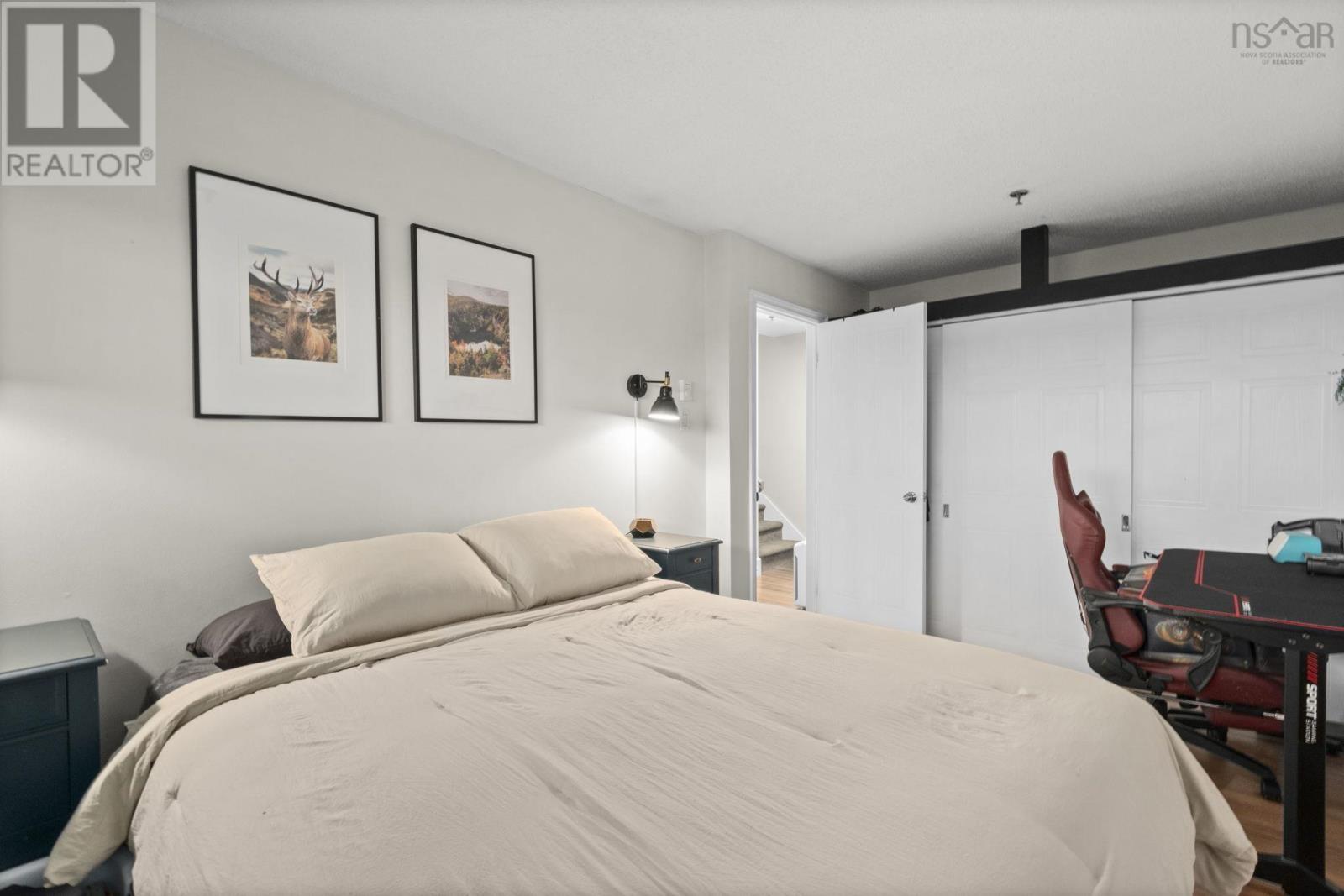 #115 79 COLLINS GROVE - 20