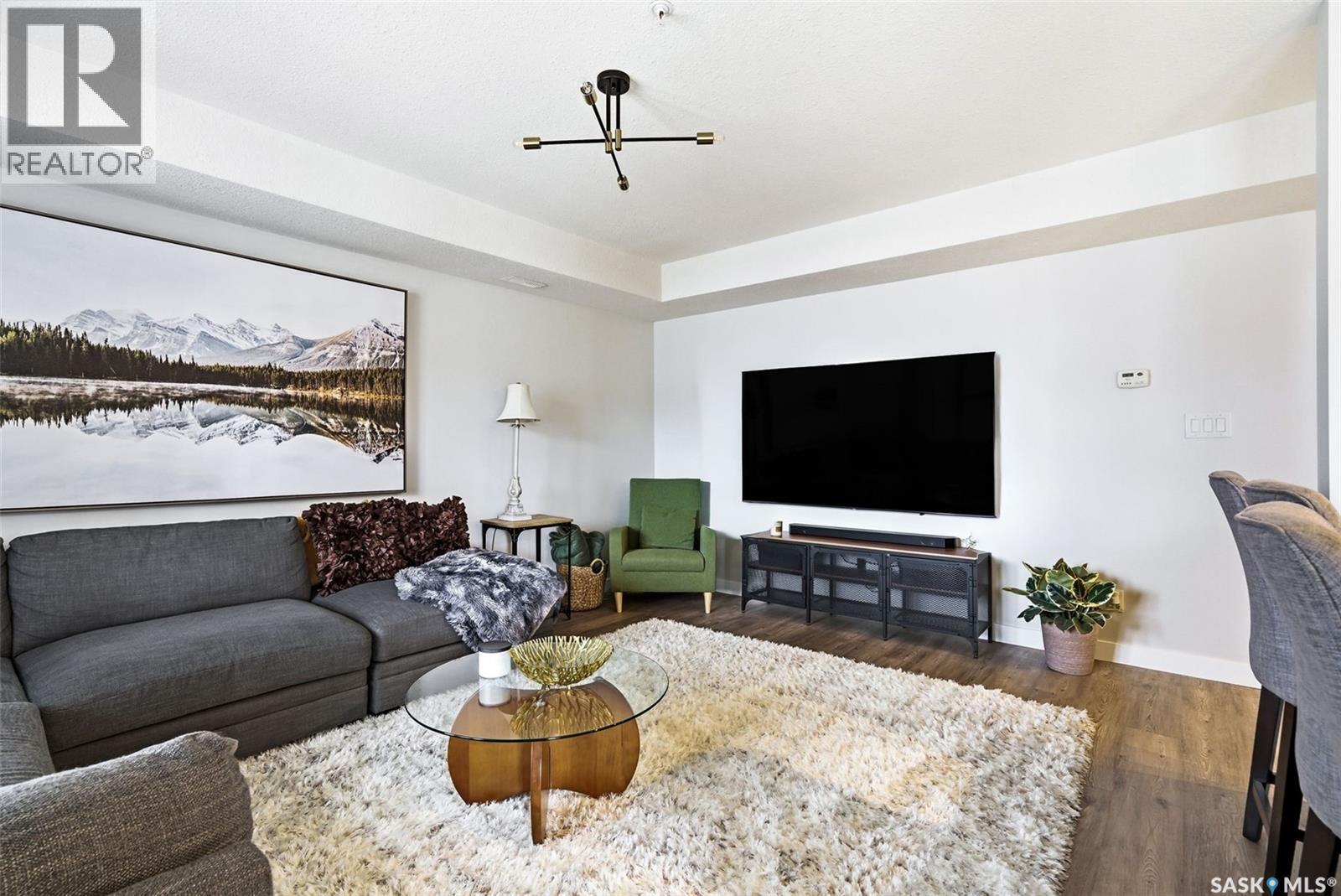 #120 5301 UNIVERSAL CRESCENT - 13