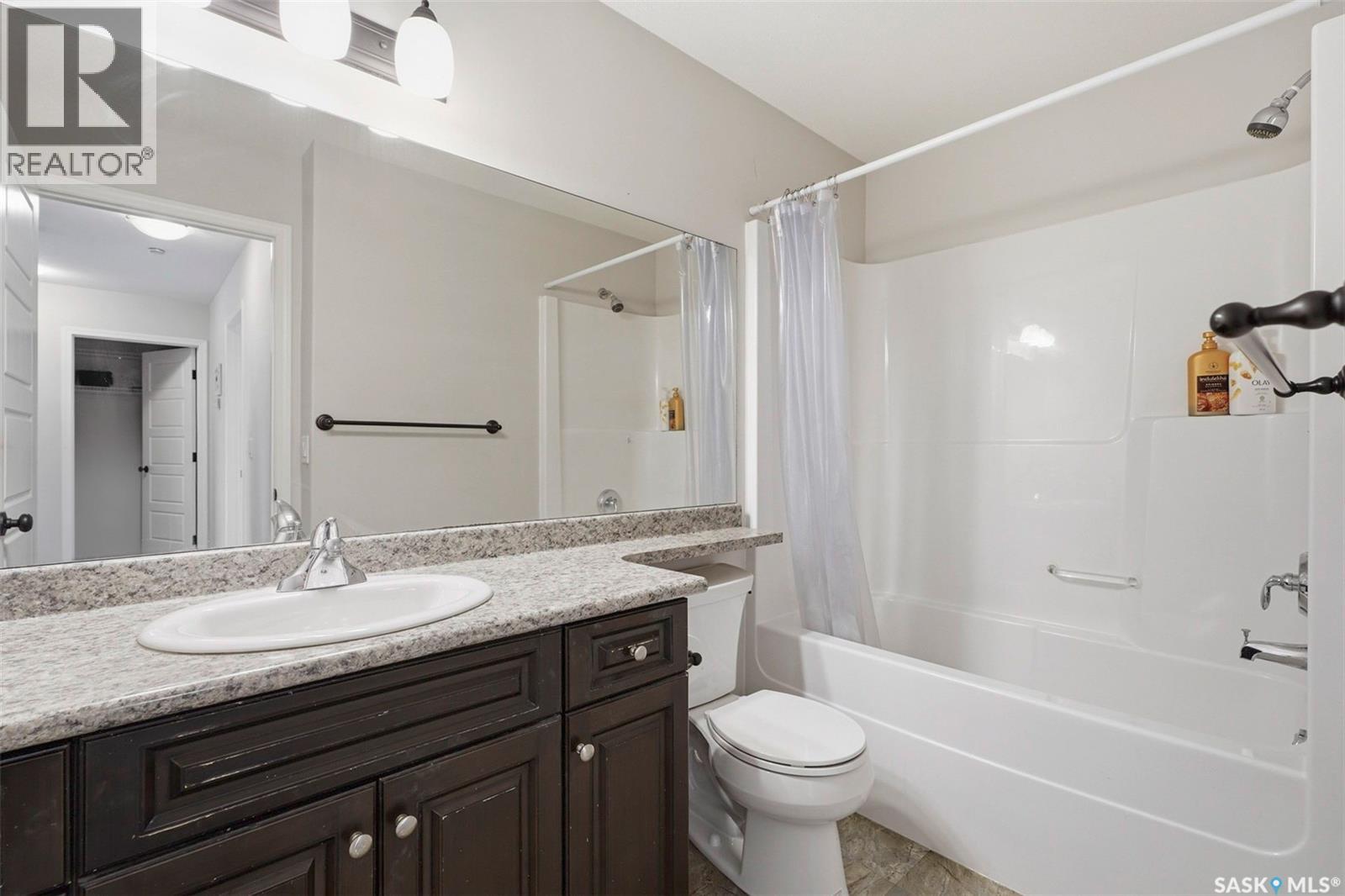 #722 150 LANGLOIS WAY - 19