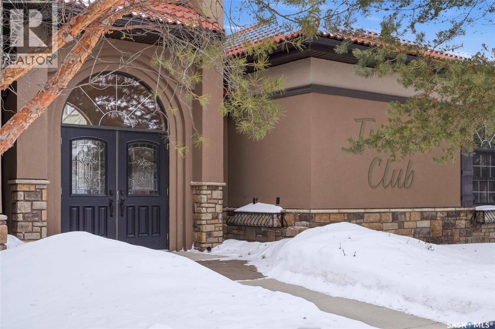 #722 150 LANGLOIS WAY - 31