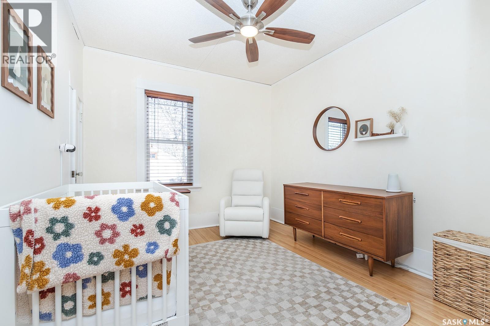 625 4TH AVENUE N - 18