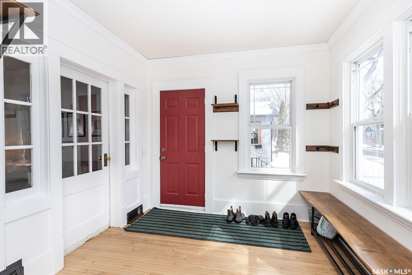 625 4TH AVENUE N - 4