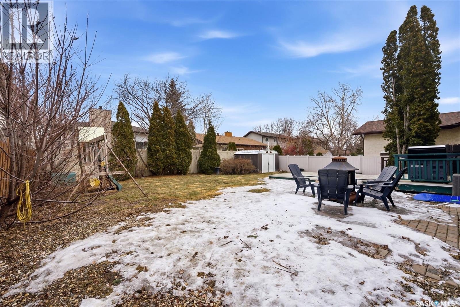 2102 CUNNING CRESCENT - 37