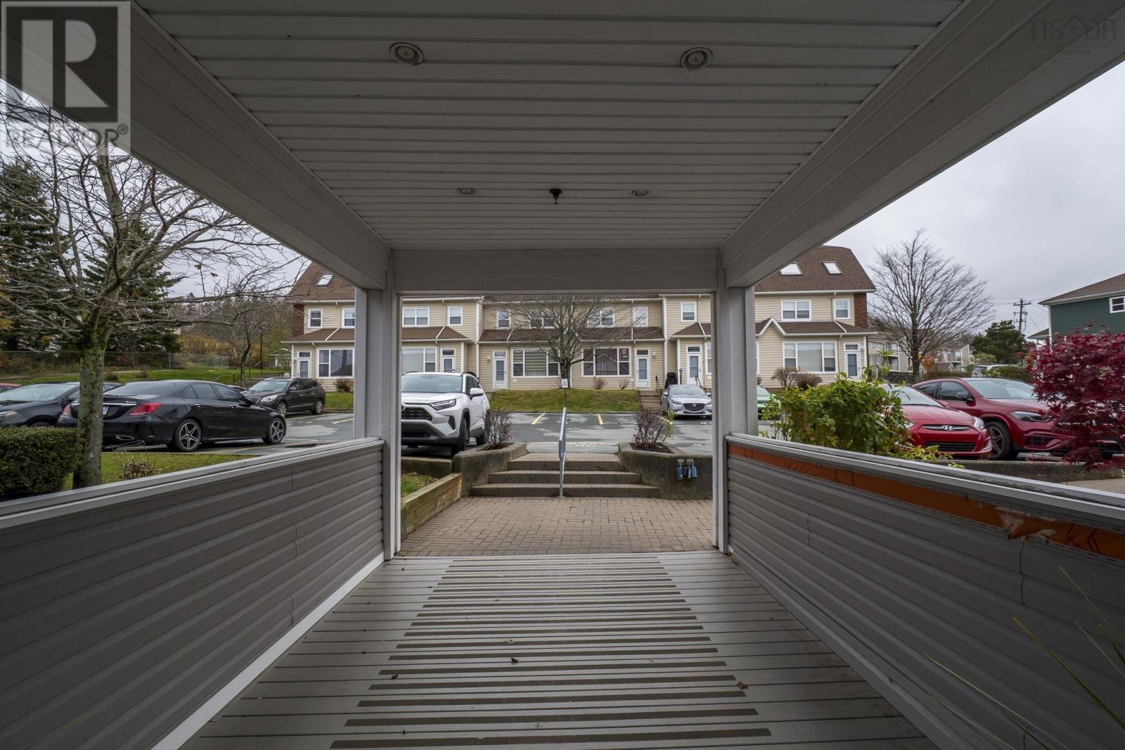 #115 79 COLLINS GROVE - 38