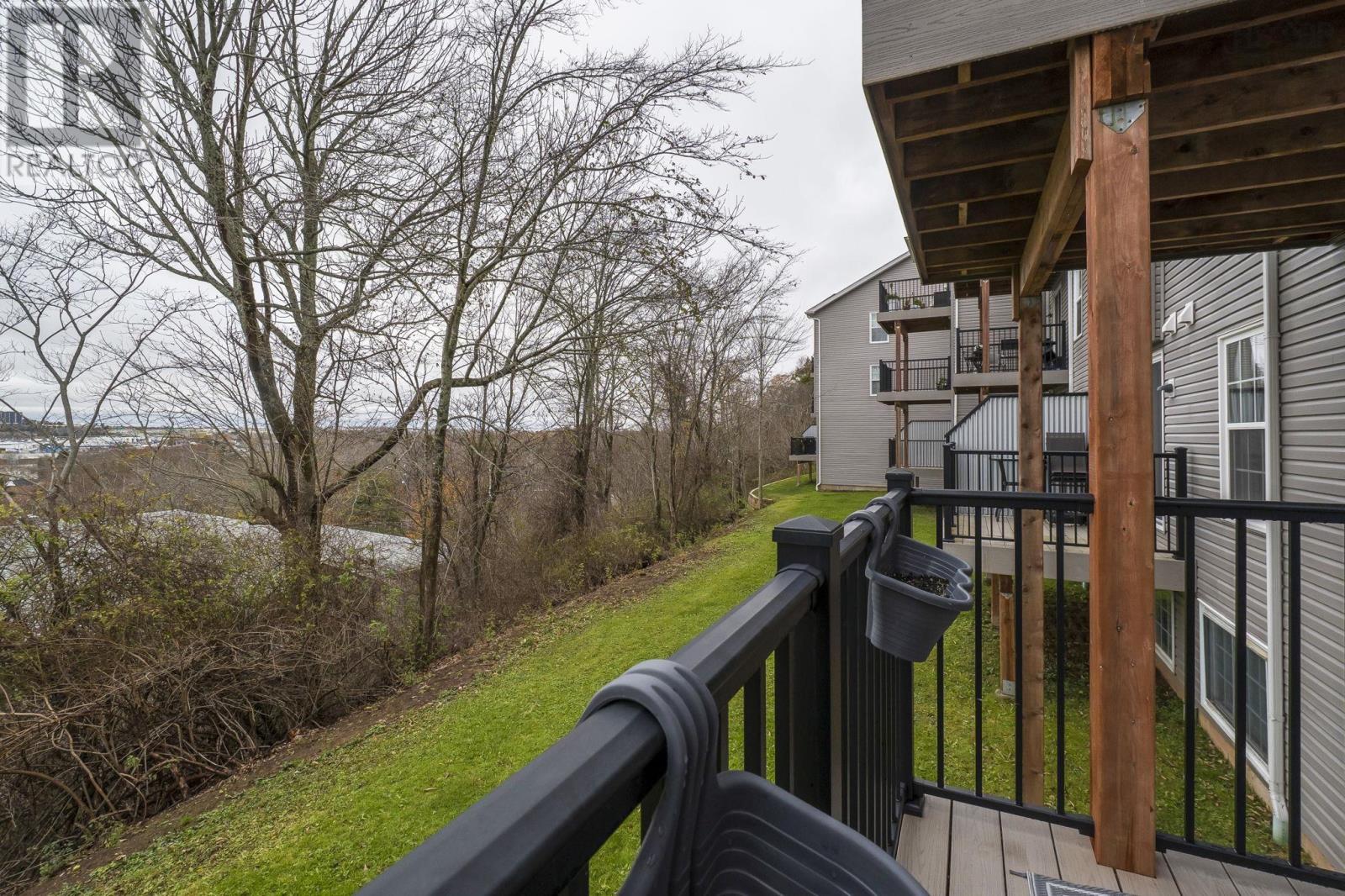 Property 30 of 40 of 115 79 Collins Grove