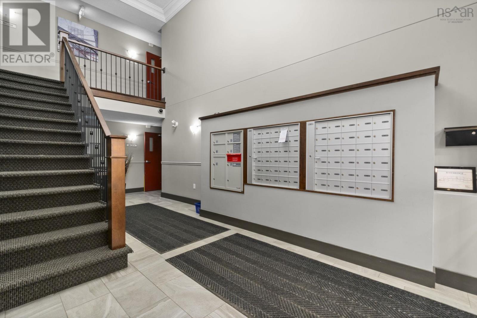 #115 79 COLLINS GROVE - 35