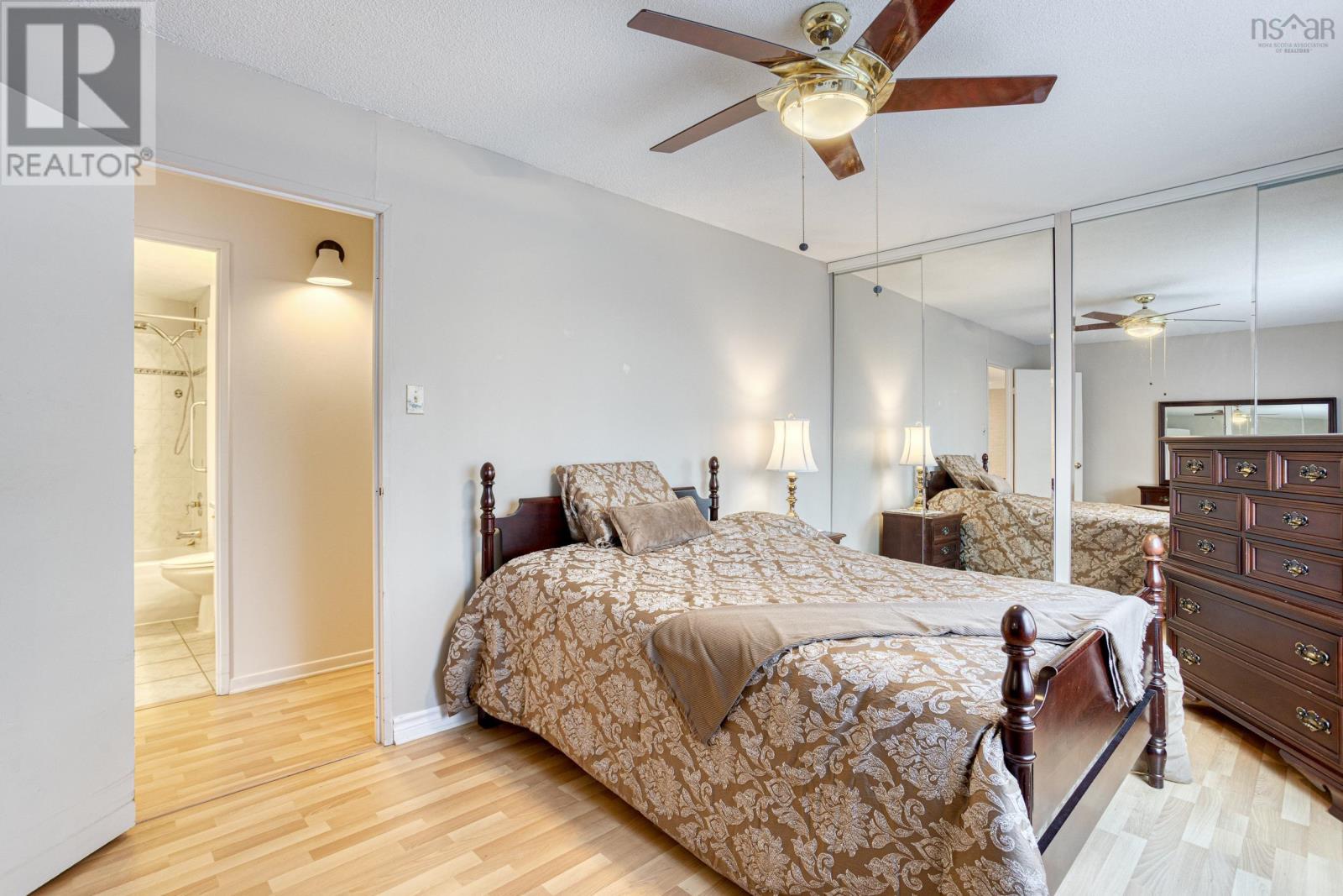 #107 26 BROOKDALE CRESCENT - 28