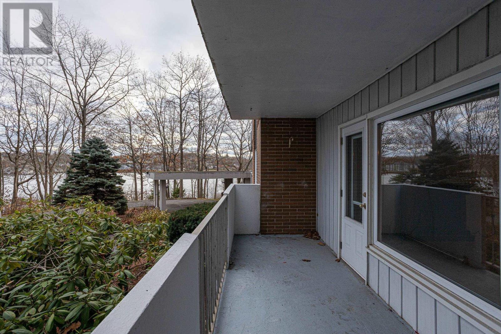 #107 26 BROOKDALE CRESCENT - 34