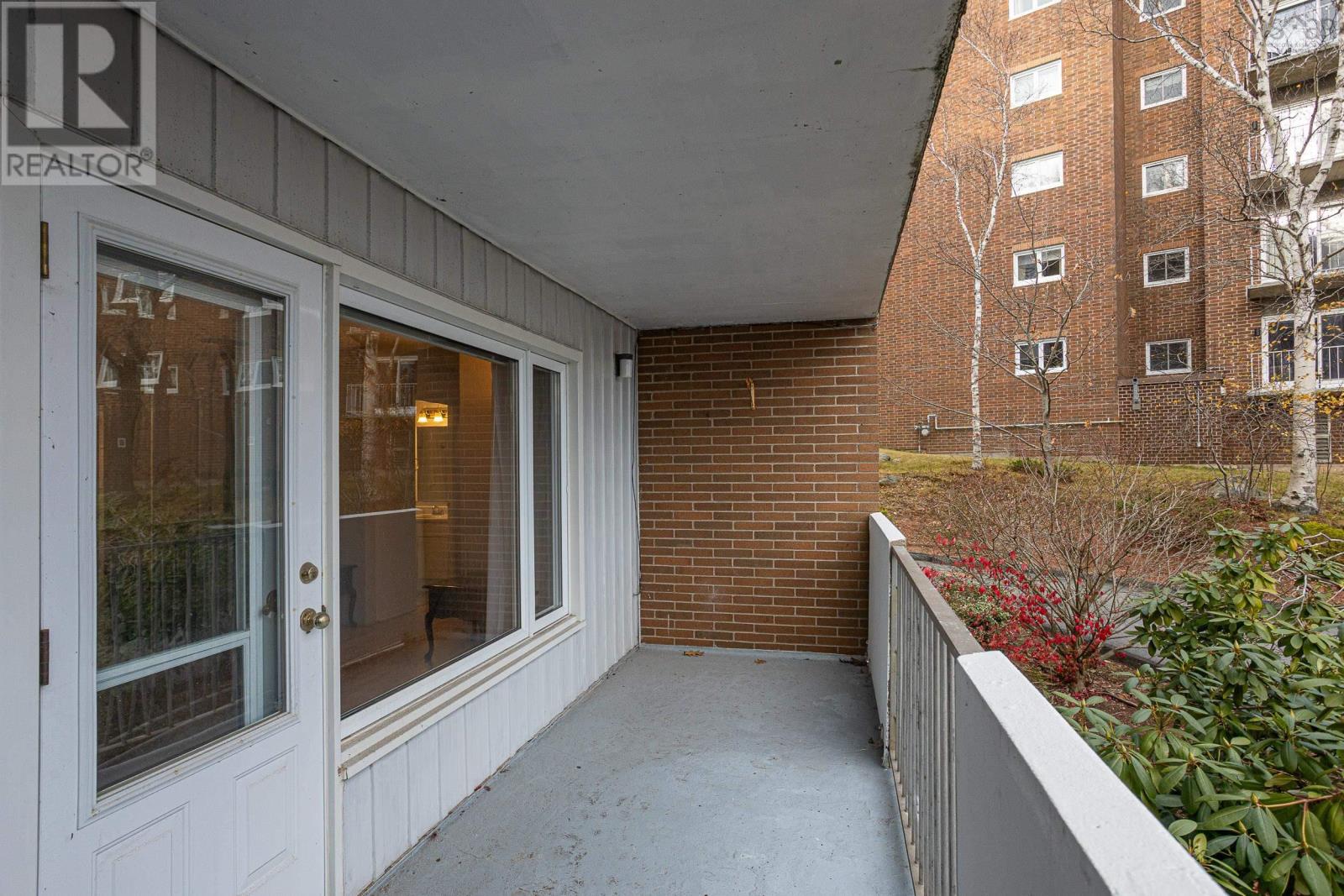 #107 26 BROOKDALE CRESCENT - 35