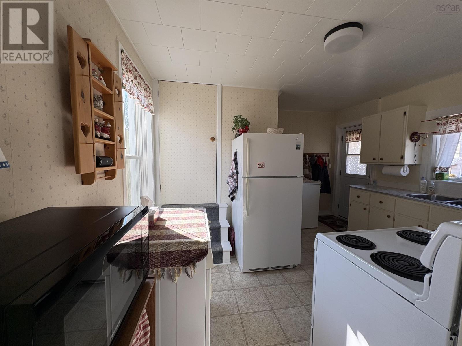 Property 9 of 36 of 729 Trenton Road