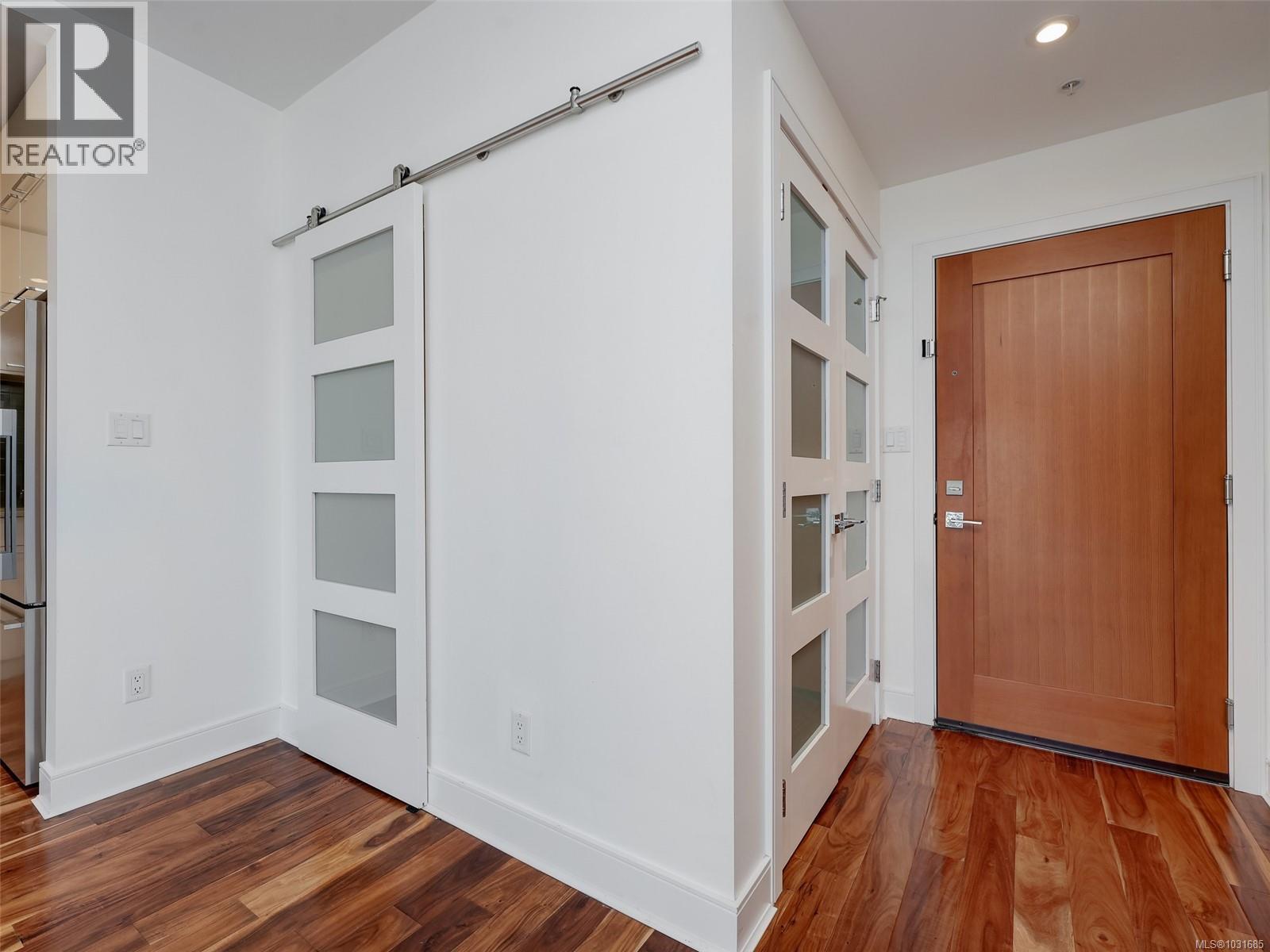 #N414 1105 Pandora Ave - 18