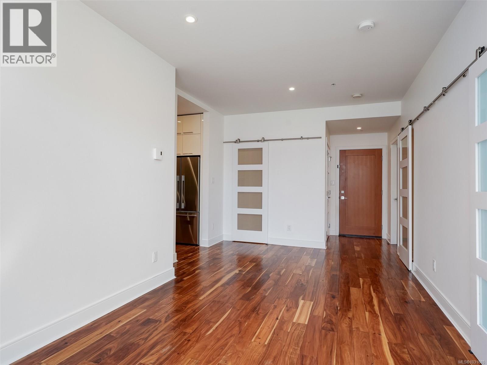 N414 1105 Pandora Avenue, Victoria