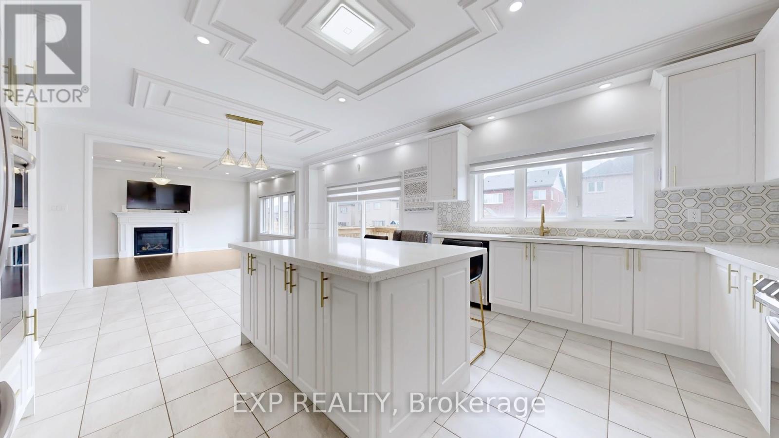 1466 BRODERICK STREET - 9