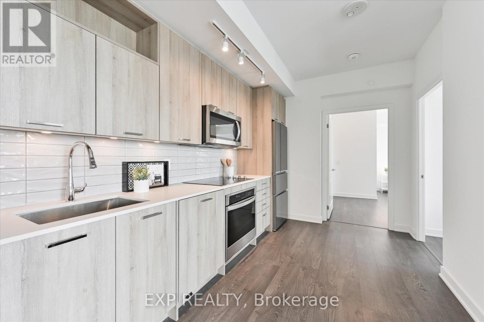 #1006 120 EAGLE ROCK WAY - 23