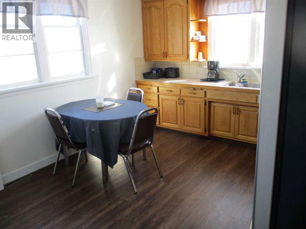 911052 RGE RD 234 - 9