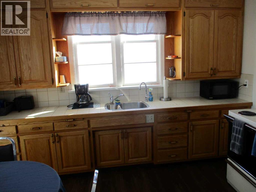 911052 RGE RD 234 - 10