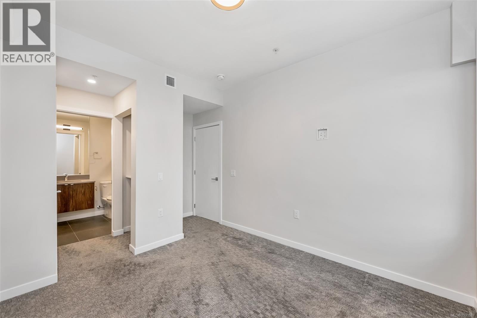 #603 881 Short St - 23