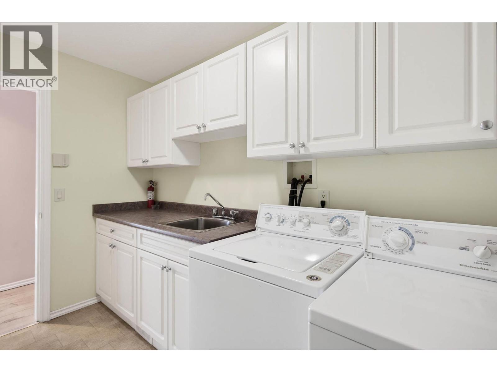 3657 NAVATANEE DRIVE - 25