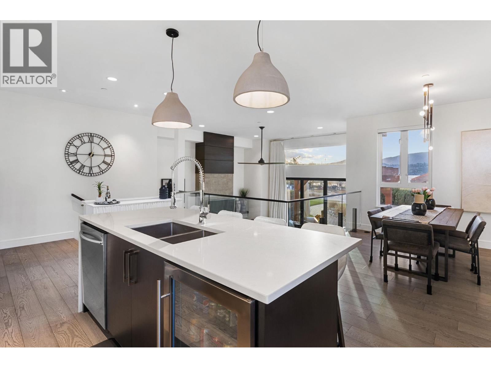 3756 Lakeshore Road Unit# 5, Kelowna