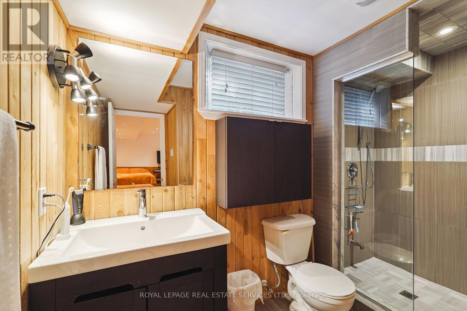 641 SYMONS CROSS - 30