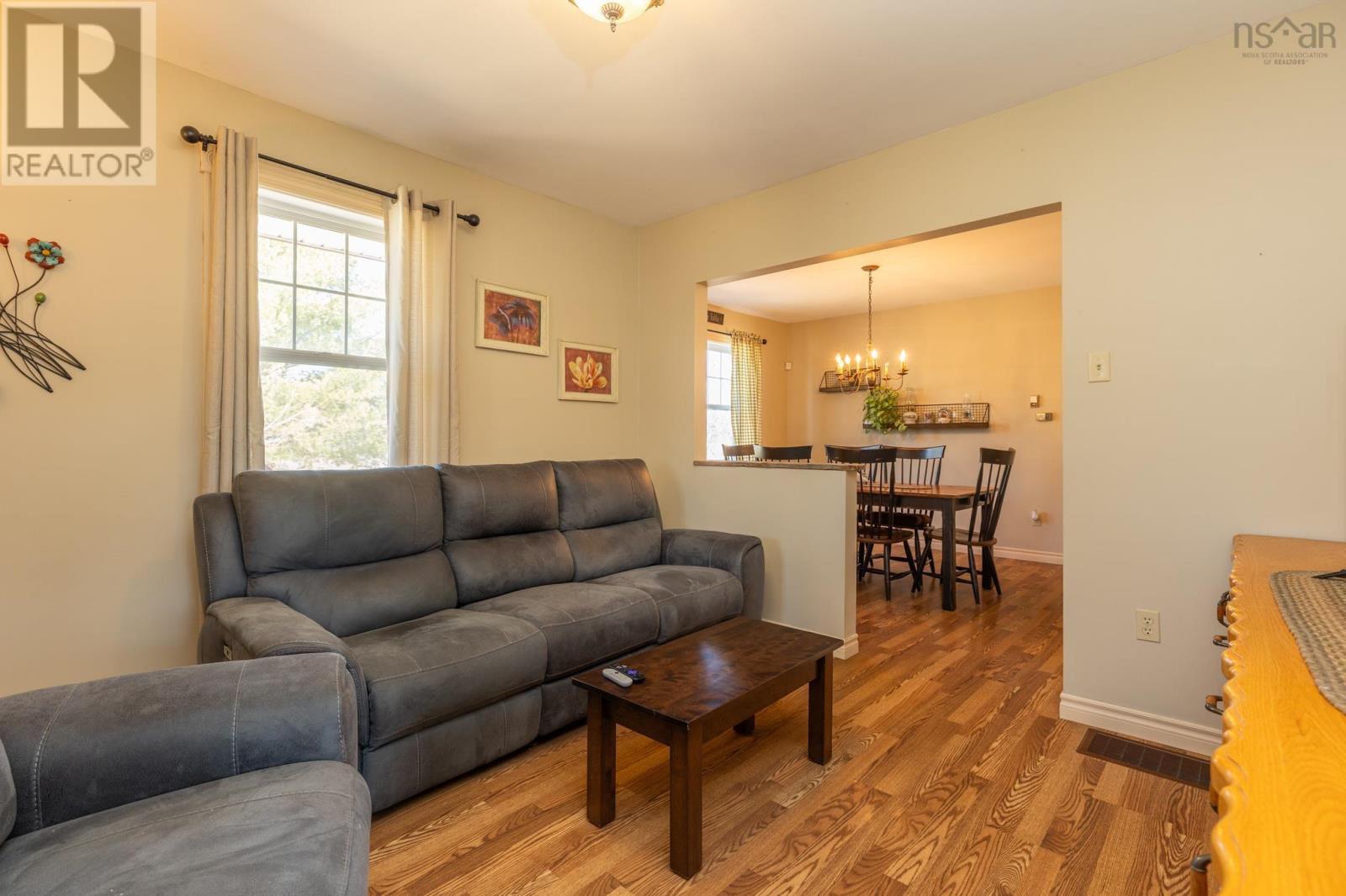 Property 14 of 49 of 1 Belleville Road