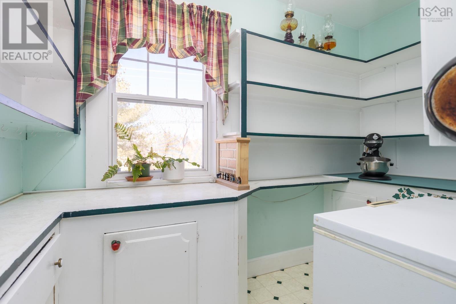 Property 19 of 49 of 1 Belleville Road