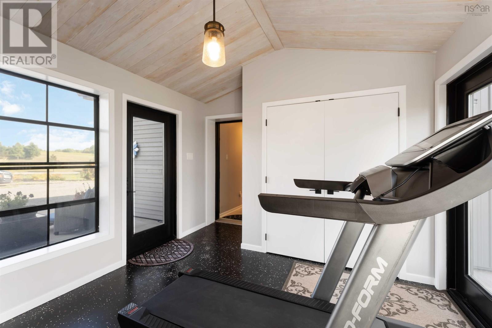 Property 23 of 33 of 1144 Avondale Road