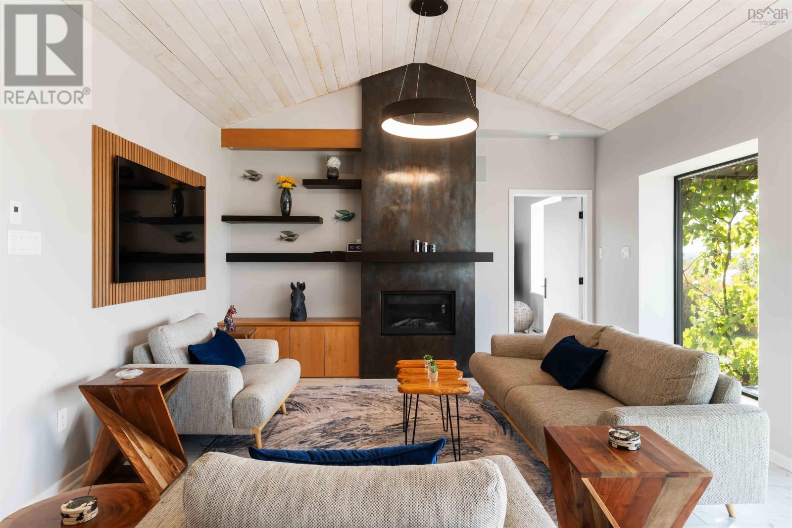 Property 6 of 33 of 1144 Avondale Road