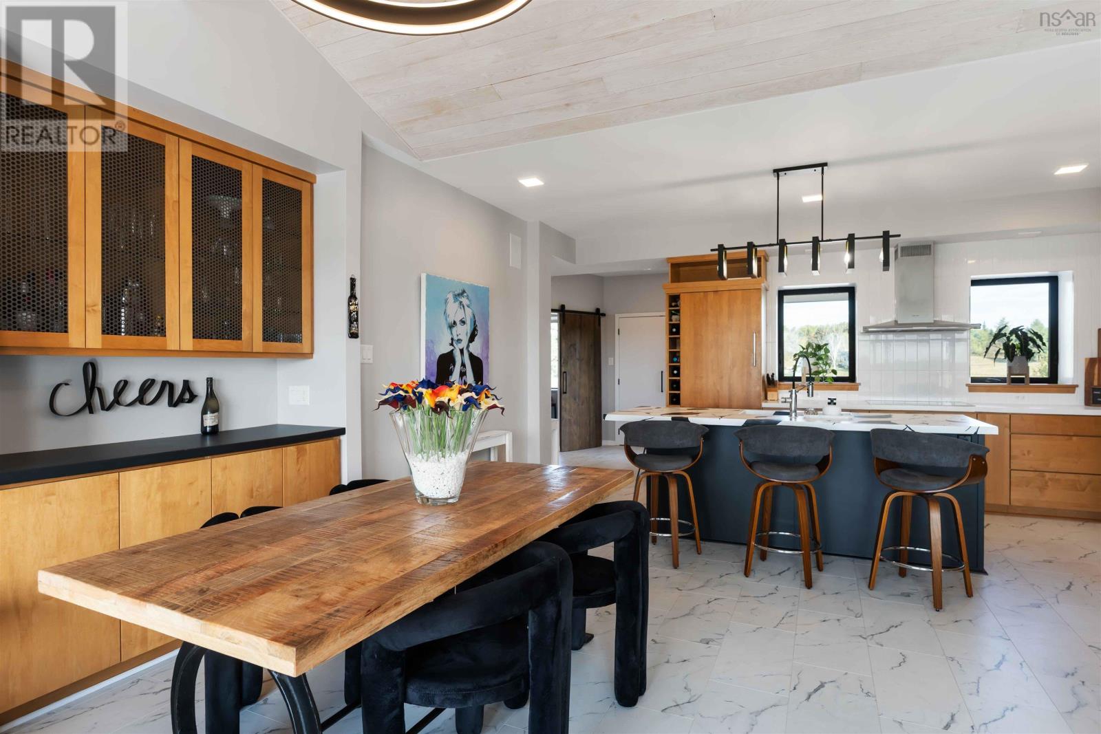 Property 8 of 33 of 1144 Avondale Road