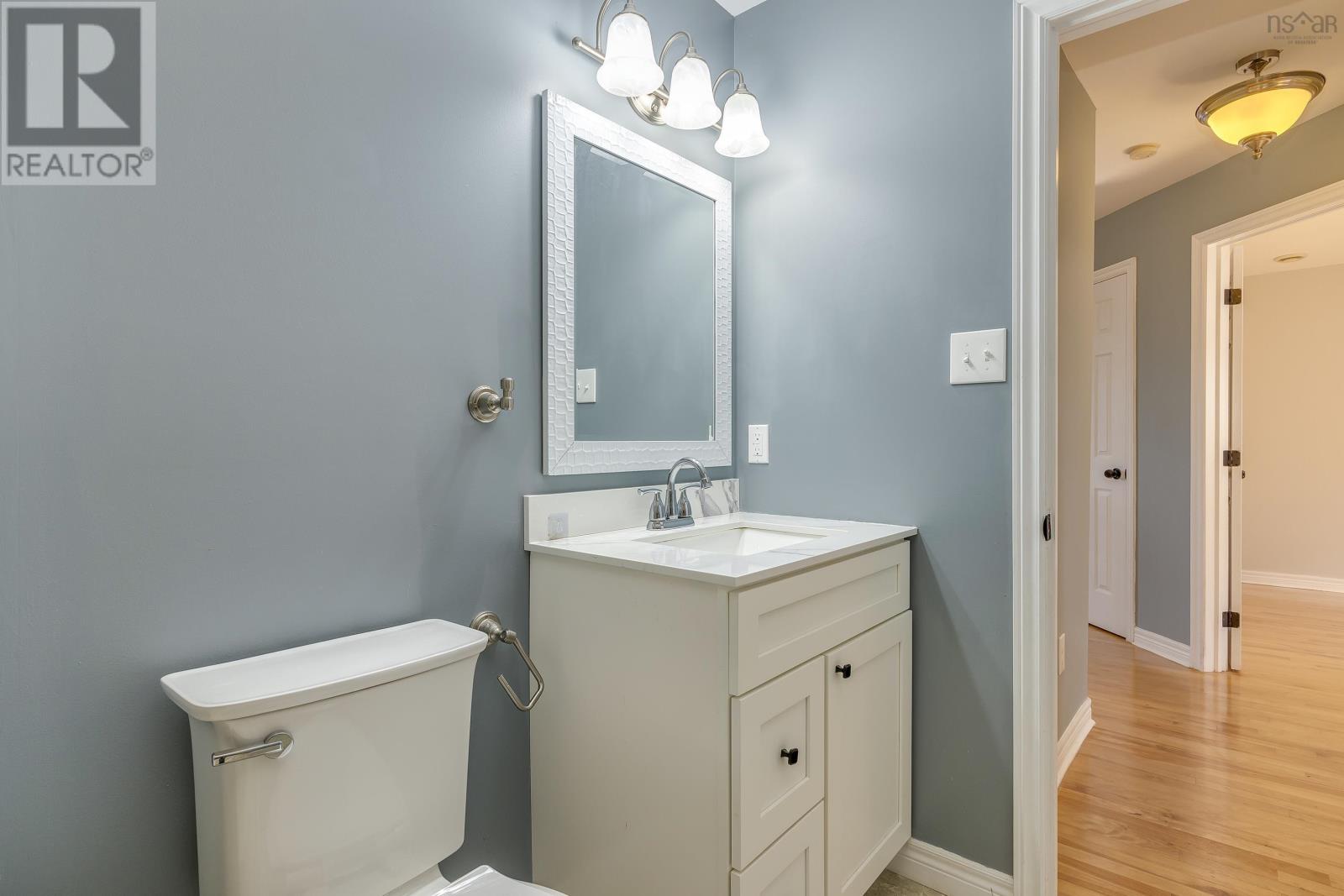 Property 25 of 49 of 246 Langbrae Drive