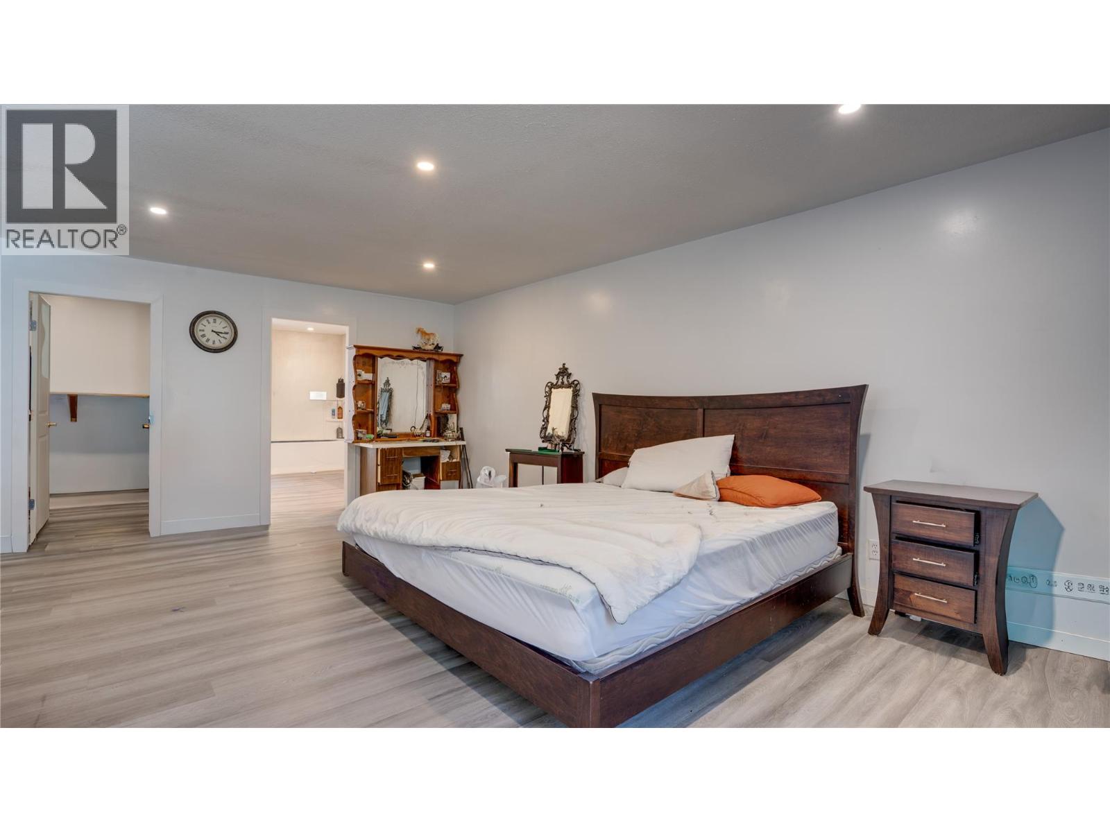 3854 TRINITY VALLEY ROAD - 11