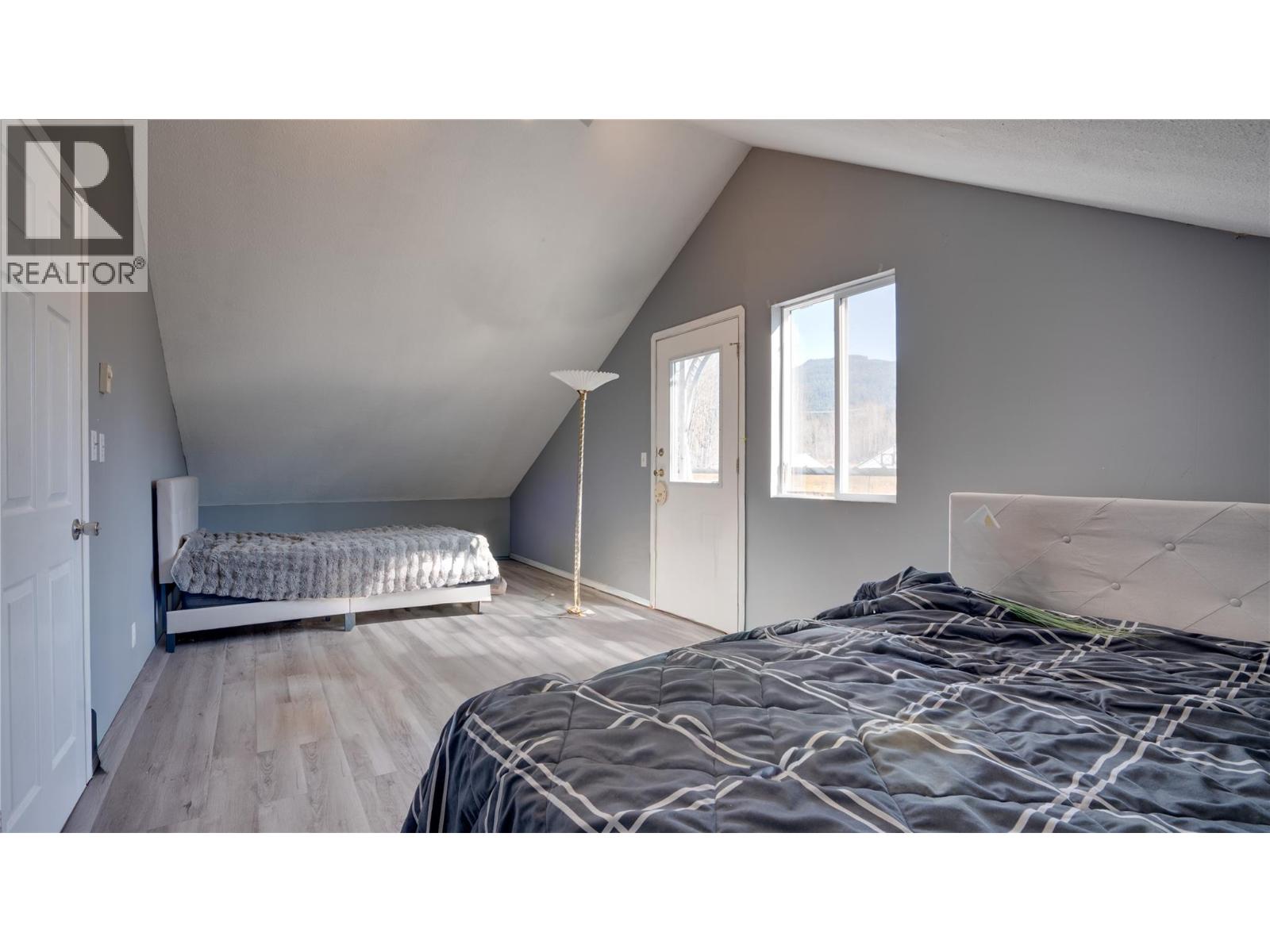 3854 TRINITY VALLEY ROAD - 17