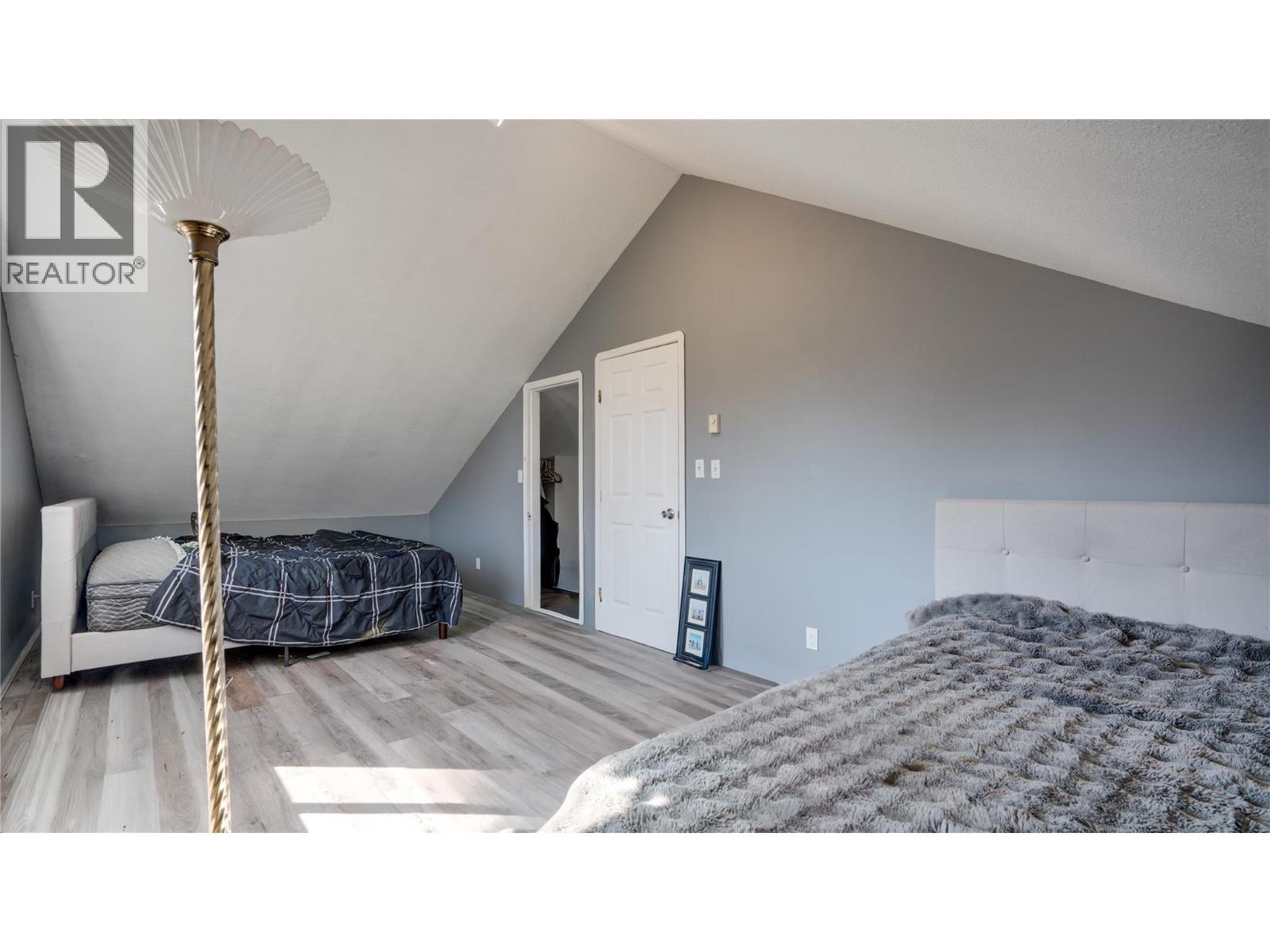 3854 TRINITY VALLEY ROAD - 18