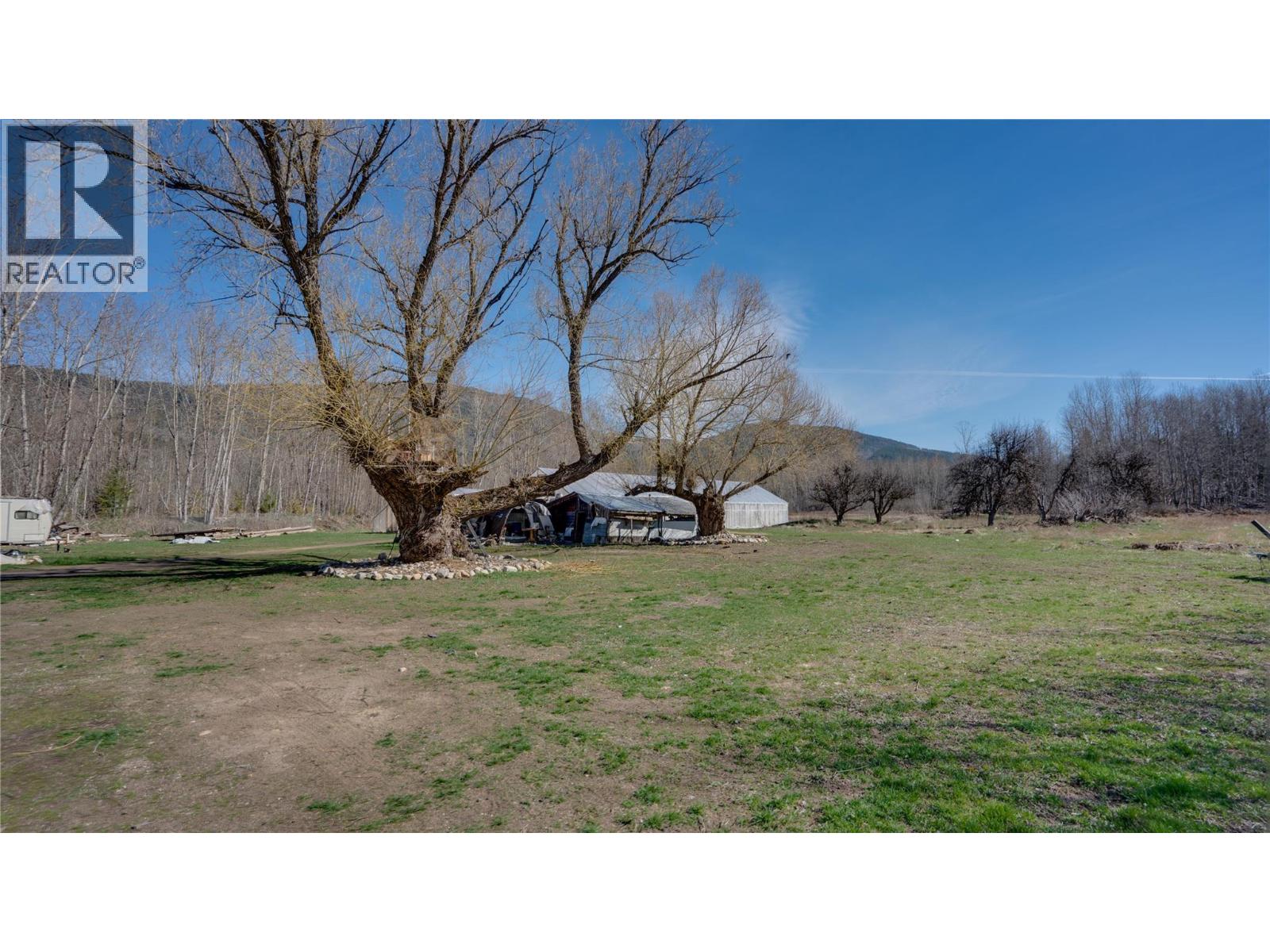 3854 TRINITY VALLEY ROAD - 33