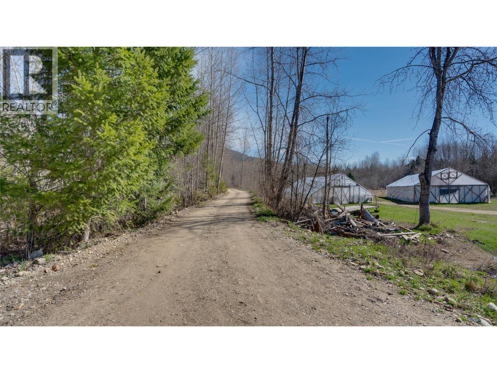 3854 TRINITY VALLEY ROAD - 42