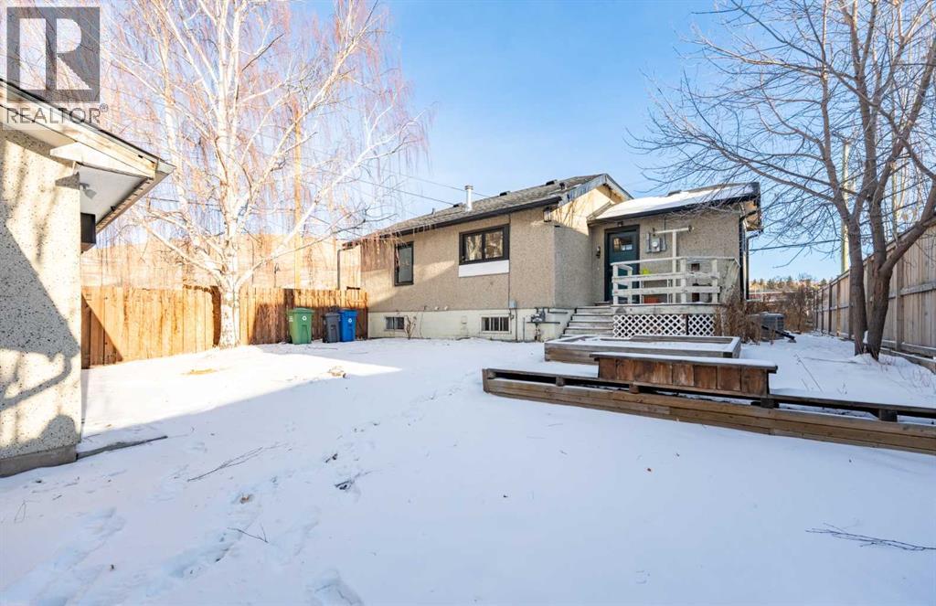 313 Ross Avenue, Cochrane