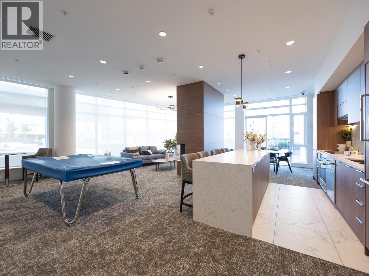 406 7799 17TH STREET, Burnaby