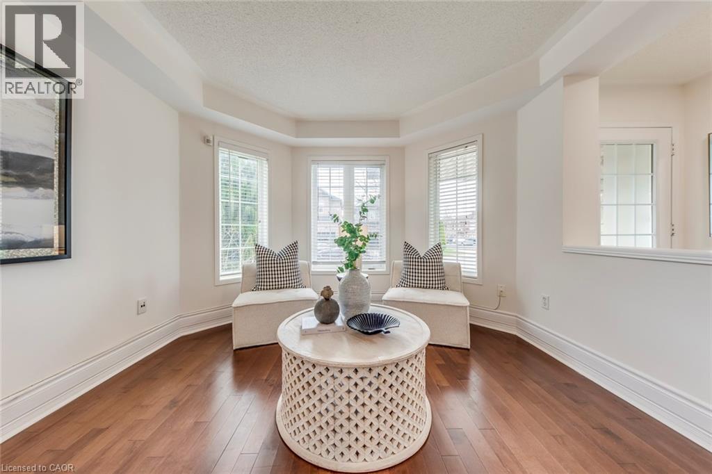 5811 PAGE Crescent - 11