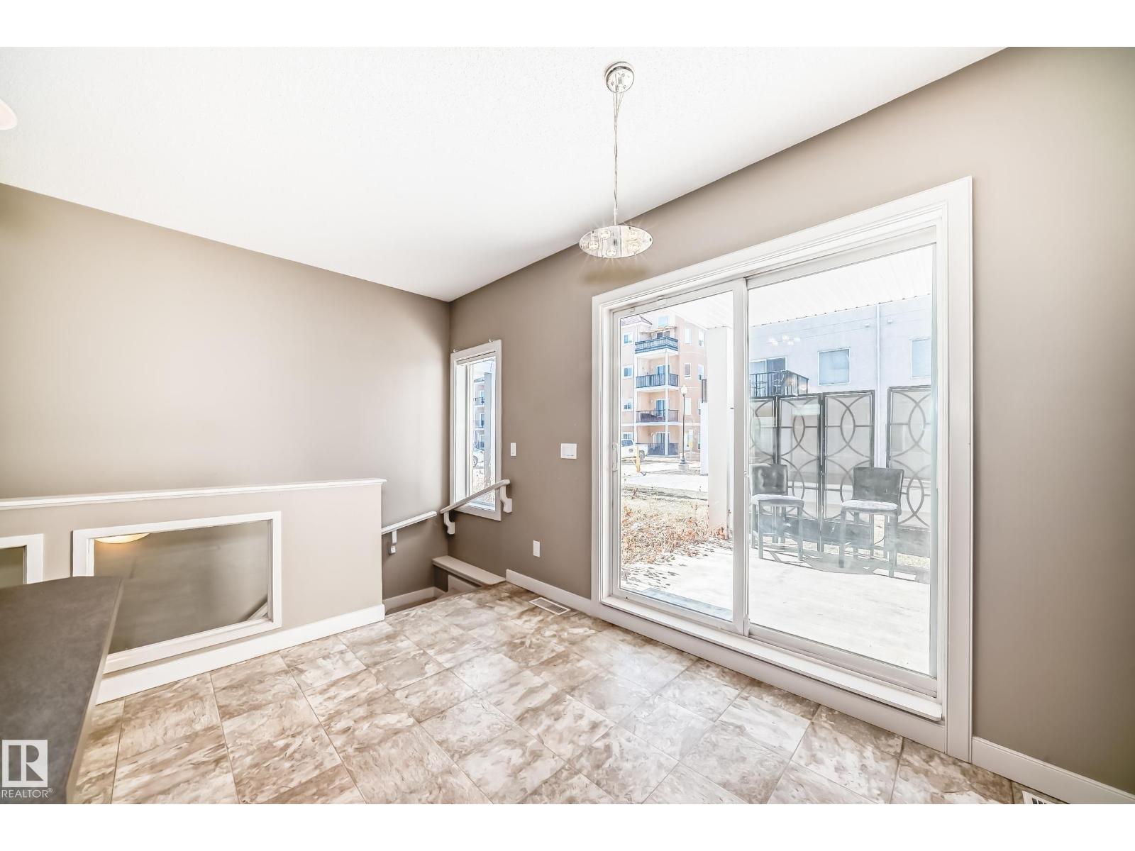 #44 13825 155 AV NW - 14