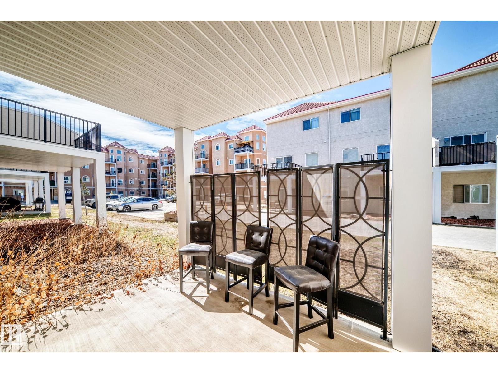 #44 13825 155 AV NW - 15