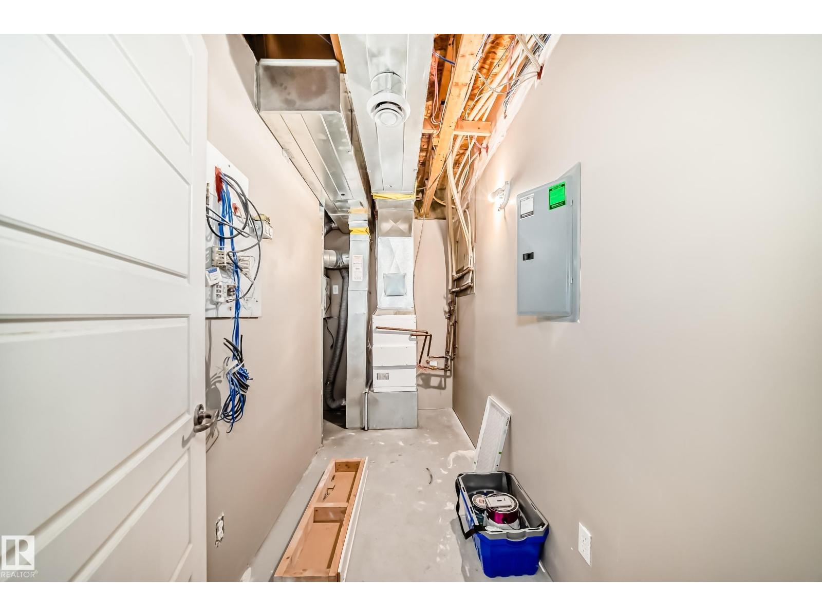 #44 13825 155 AV NW - 41