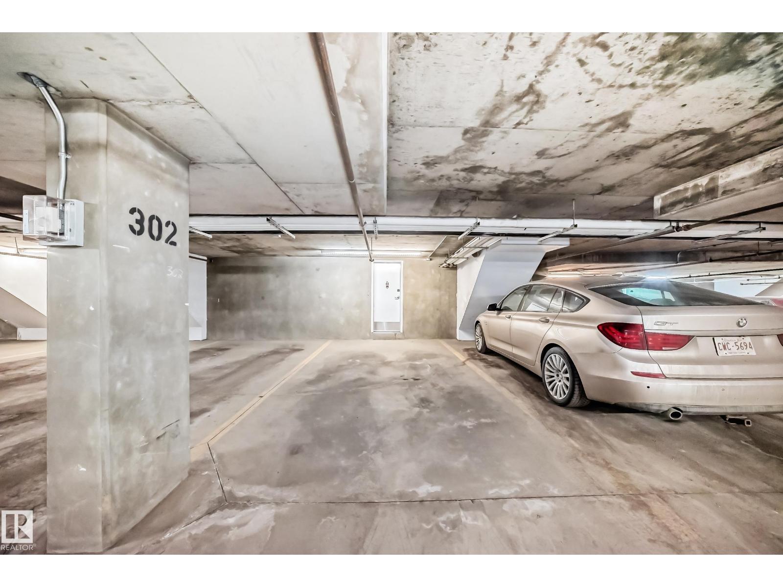 #44 13825 155 AV NW - 42