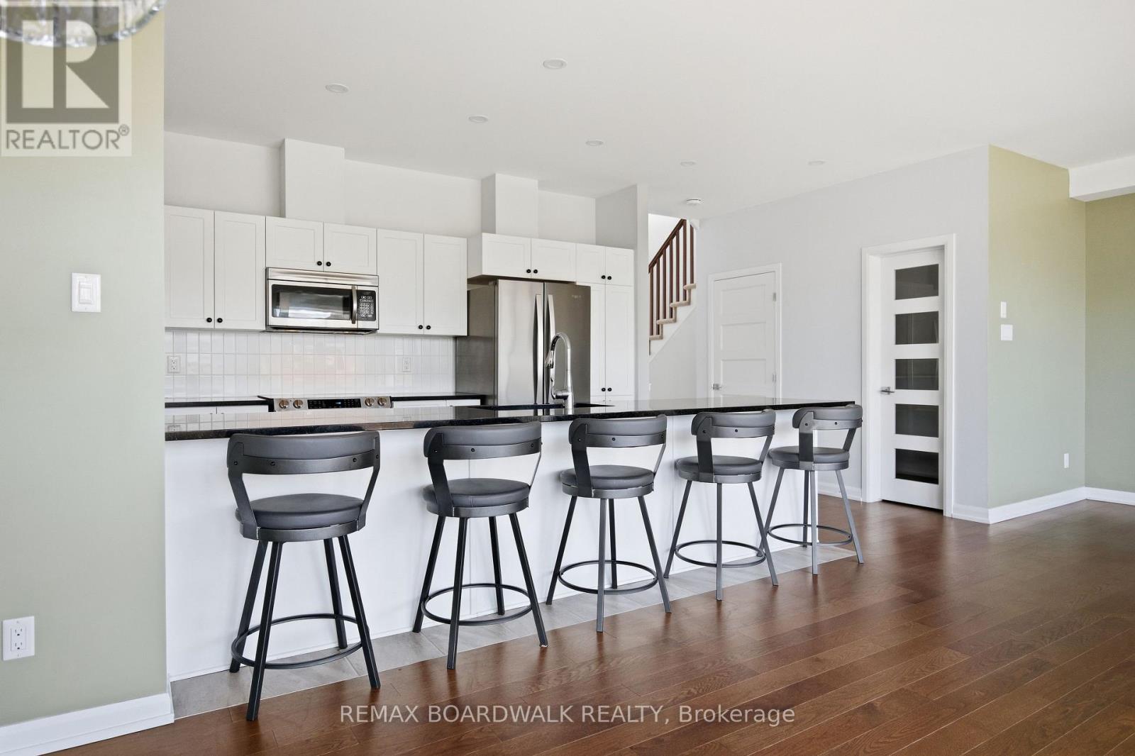 240 BOYD STREET - 4