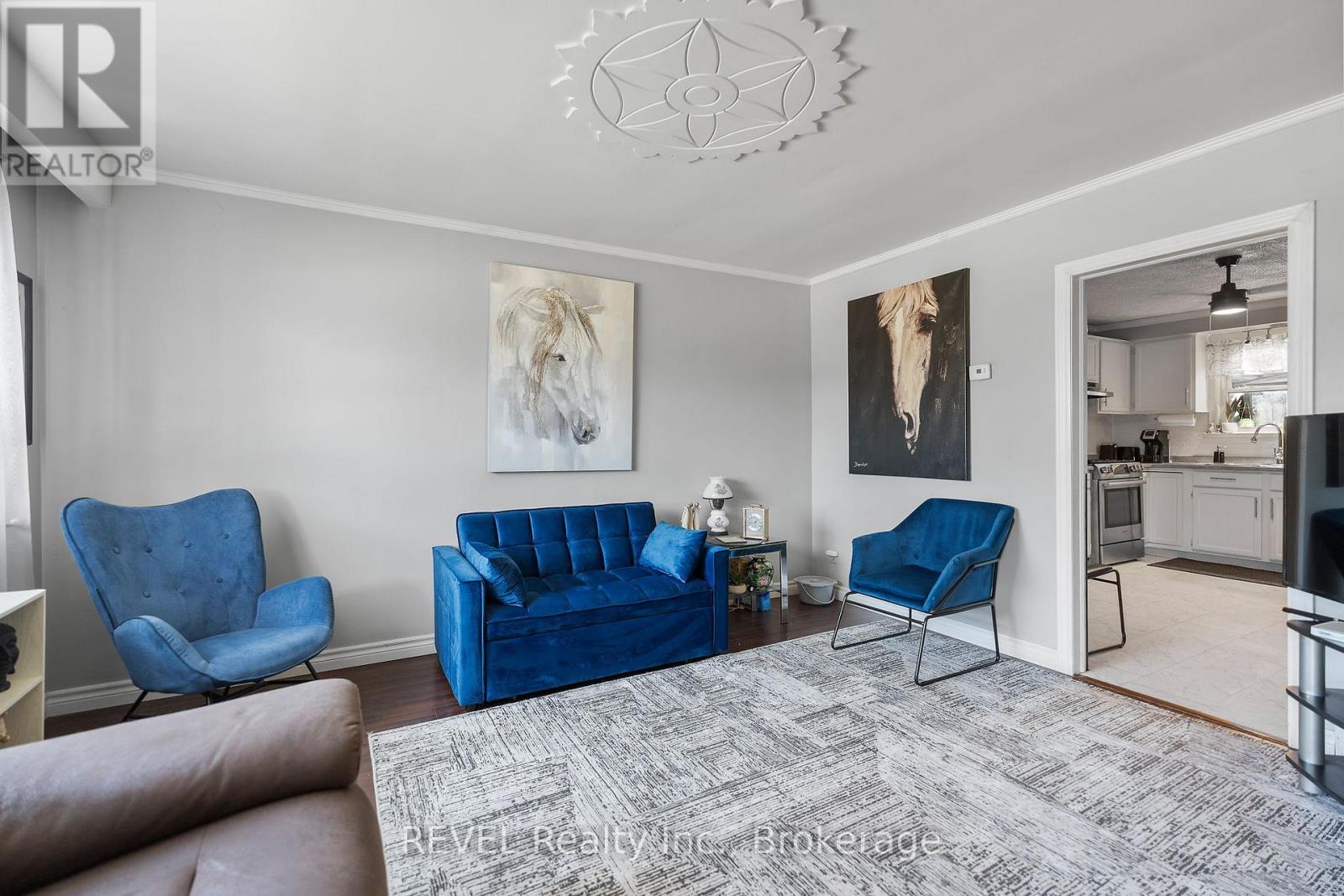 137 WELLINGTON STREET - 6