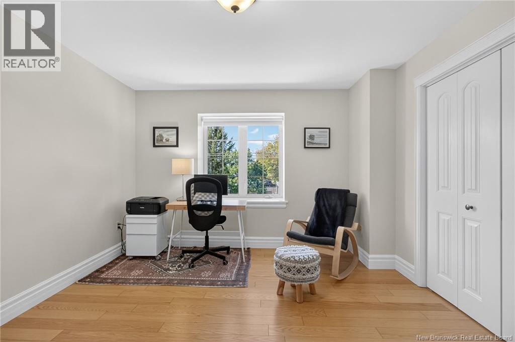 #201 98 Pleasant Street - 27