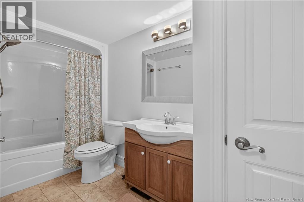 #201 98 Pleasant Street - 30