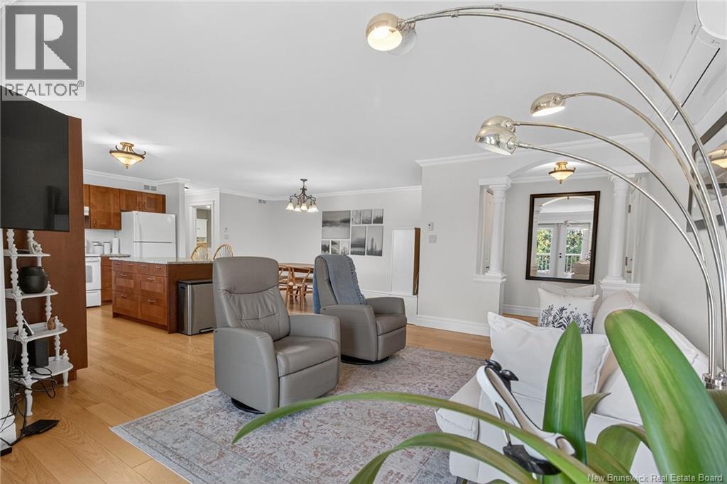 #201 98 Pleasant Street - 40